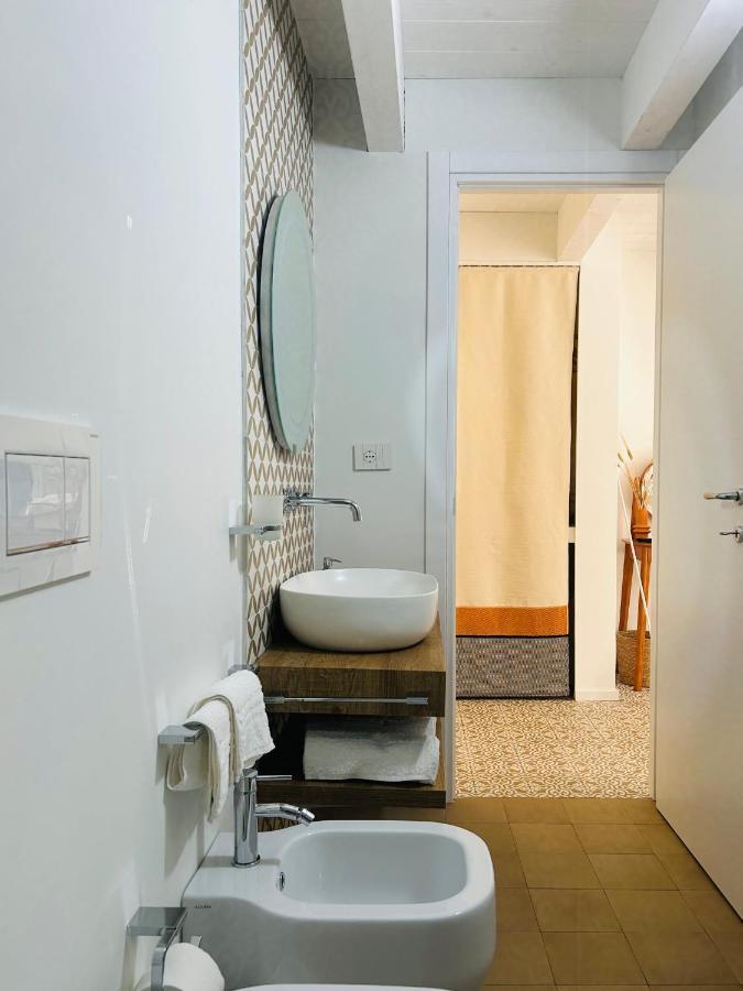 Hotel Palazzo Ma.Ri.Lu. Càbras Zewnętrze zdjęcie