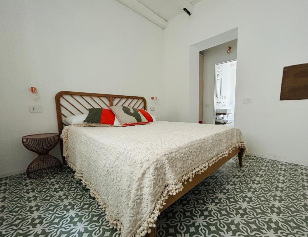 Hotel Palazzo Ma.Ri.Lu. Càbras Zewnętrze zdjęcie