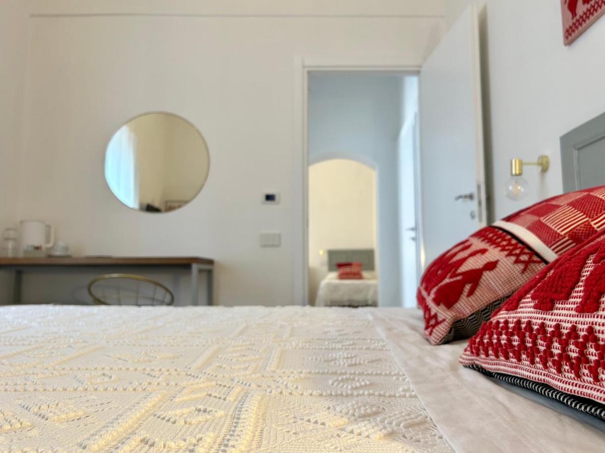Hotel Palazzo Ma.Ri.Lu. Càbras Zewnętrze zdjęcie